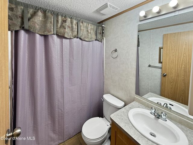 8506 W BRYCE CANYON ST, Rathdrum, ID 83858