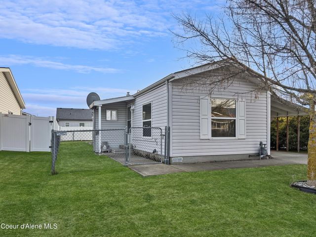 8506 W BRYCE CANYON ST, Rathdrum, ID 83858