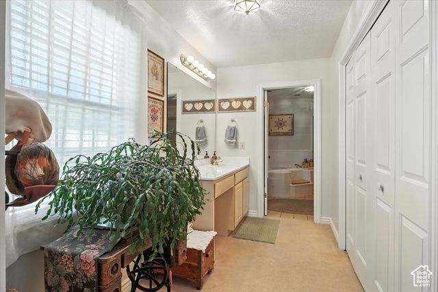 36 N MAIN ST, Mantua, UT 84324