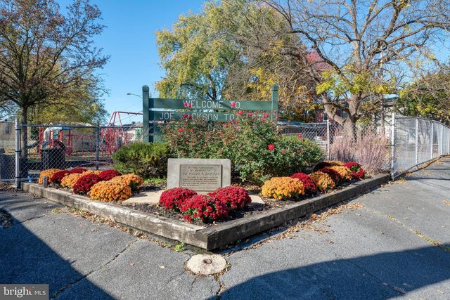 567 S CHRISTIAN ST, Lancaster, PA 17602