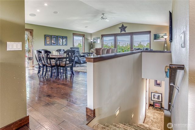 2545 6th SE, East Wenatchee, WA 98802