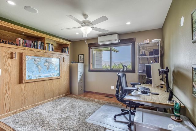 2545 6th SE, East Wenatchee, WA 98802