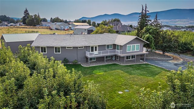2545 6th SE, East Wenatchee, WA 98802