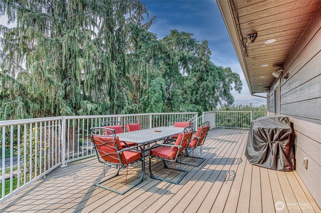 2545 6th SE, East Wenatchee, WA 98802