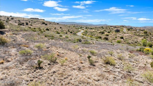 12220 S CABALLO Terrace, Mayer, AZ 86333