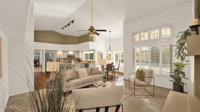 2545 E CATHEDRAL ROCK Drive, Phoenix, AZ 85048