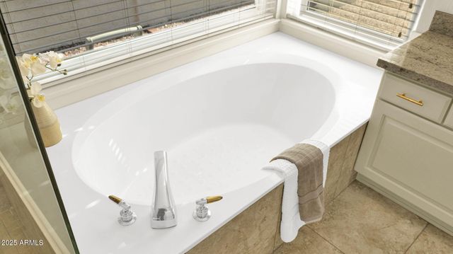 2545 E CATHEDRAL ROCK Drive, Phoenix, AZ 85048