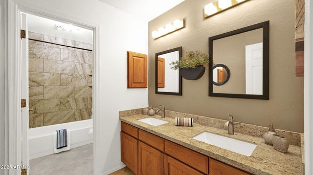 2545 E CATHEDRAL ROCK Drive, Phoenix, AZ 85048