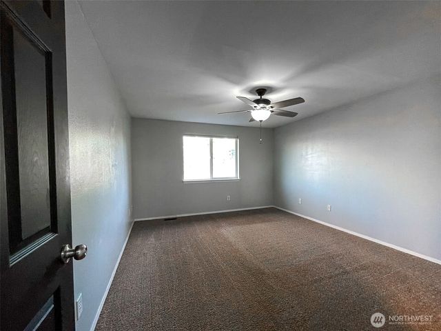 1407 196th Street E, Spanaway, WA 98387