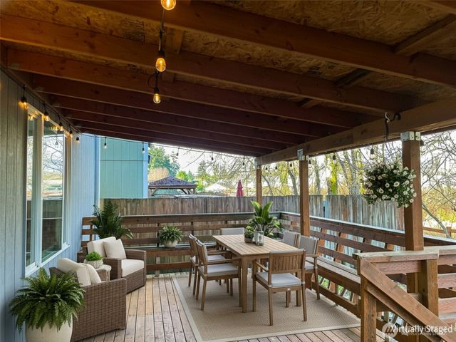 1407 196th Street E, Spanaway, WA 98387