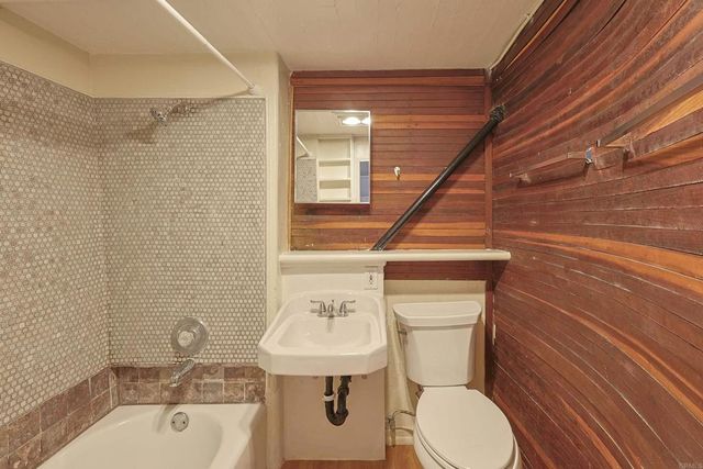 726 3rd Street, Encinitas, CA 92024