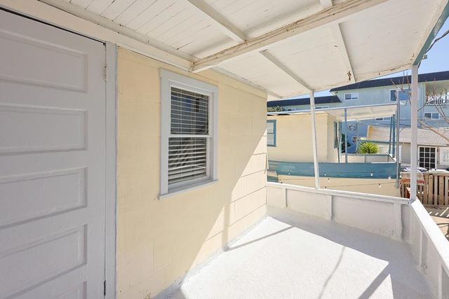 726 3rd Street, Encinitas, CA 92024