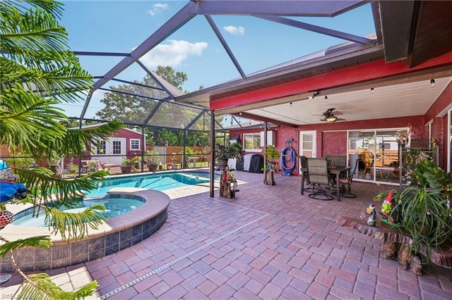 139 SE 30th ST, Cape Coral, FL 33904