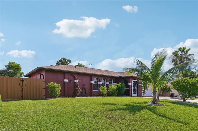 139 SE 30th ST, Cape Coral, FL 33904