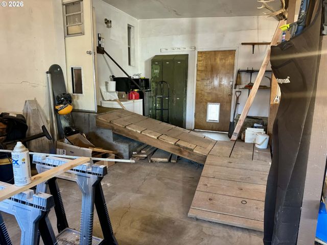 1020 S 2ND St, Union, OR 97883