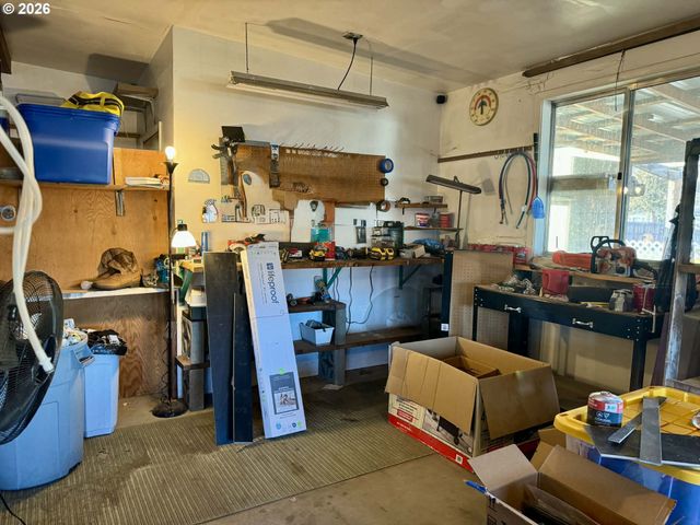 1020 S 2ND St, Union, OR 97883