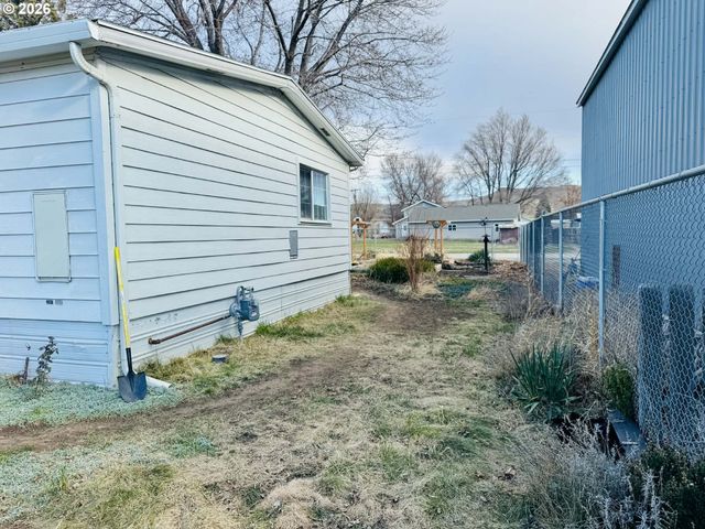 1020 S 2ND St, Union, OR 97883