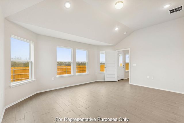 9304 Furman DR, Austin, TX 78747