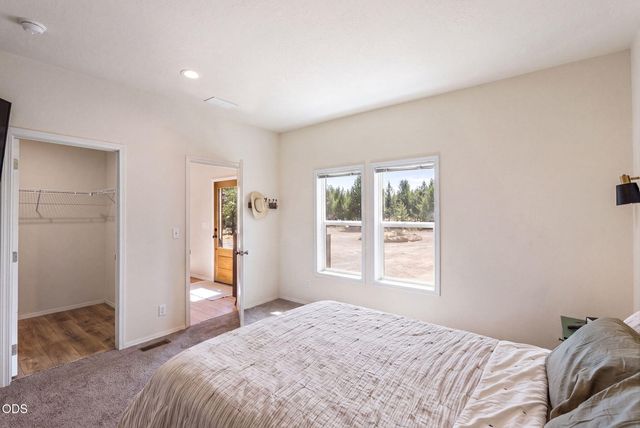 219 Tumbo Drive, Gilchrist, OR 97737