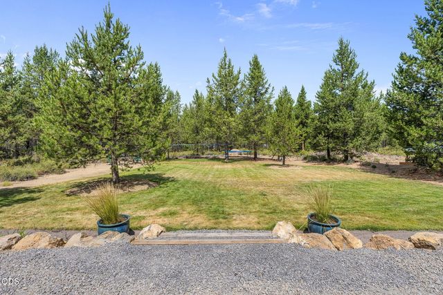 219 Tumbo Drive, Gilchrist, OR 97737