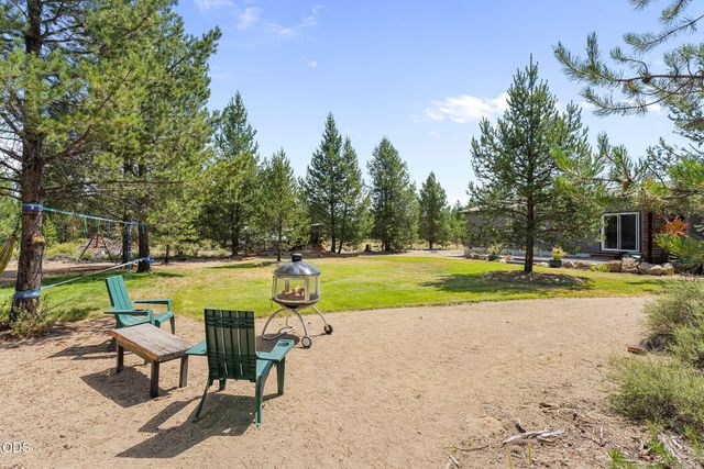 219 Tumbo Drive, Gilchrist, OR 97737