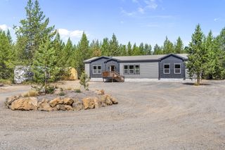 219 Tumbo Drive, Gilchrist, OR 97737