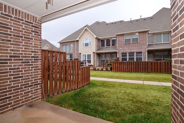 2974 Florence Way 2103, Lewisville, TX 75067