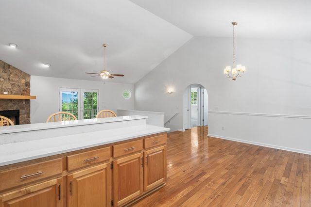 201 Tahlequah Ridge, Hayesville, NC 28904
