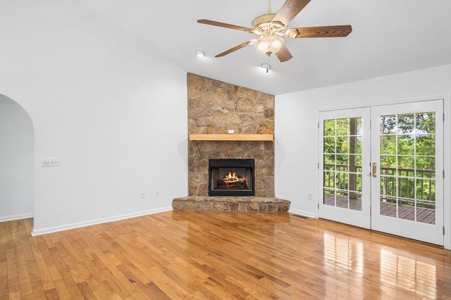 201 Tahlequah Ridge, Hayesville, NC 28904