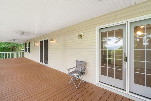 201 Tahlequah Ridge, Hayesville, NC 28904