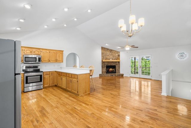 201 Tahlequah Ridge, Hayesville, NC 28904