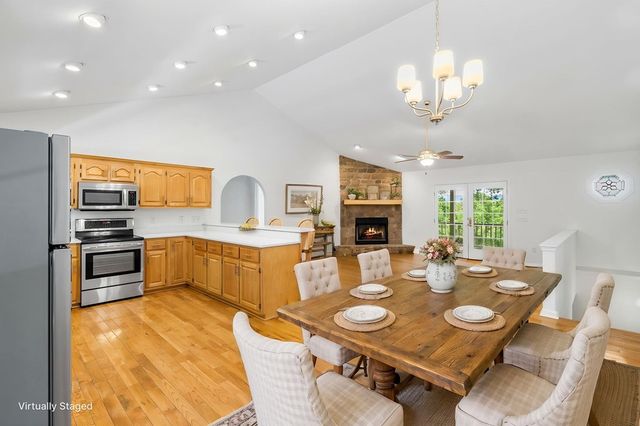201 Tahlequah Ridge, Hayesville, NC 28904