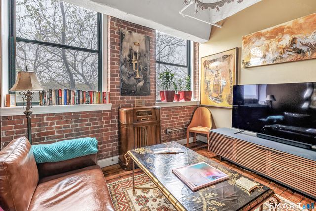 145 Canal Street 117, Shelton, CT 06484