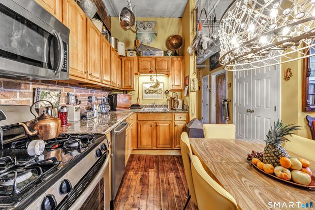 145 Canal Street 117, Shelton, CT 06484