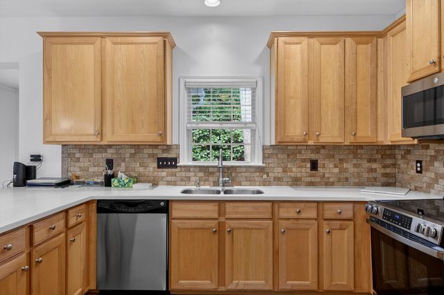 190 Sweet Alyssum Drive, Ladson, SC 29456
