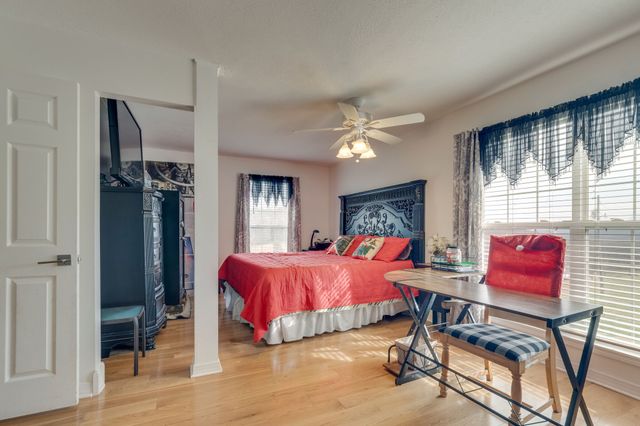 4224 Scott Hollow Rd, Culleoka, TN 38451