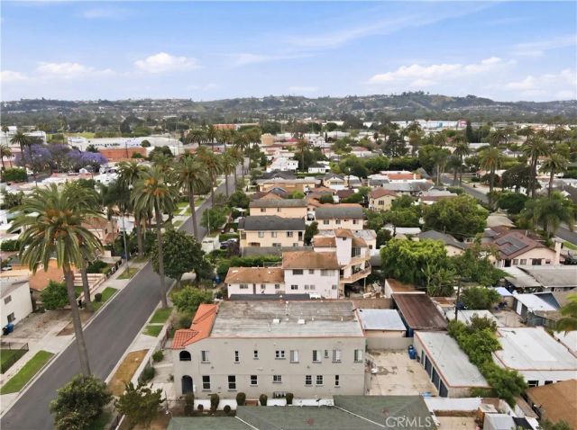 2911 S Palm Grove Avenue, Los Angeles, CA 90016