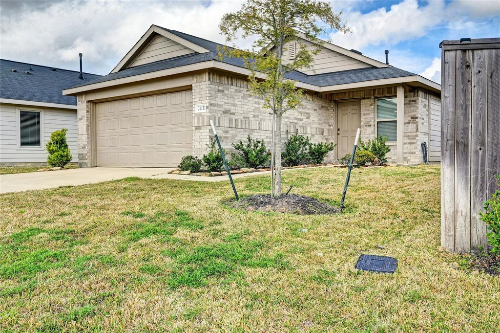 24110 Wandering Brook Drive, Hockley, TX 77447