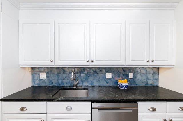 1 Seal Harbor 916, Winthrop, MA 02152