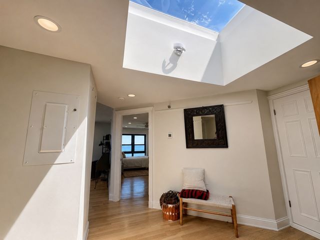1 Seal Harbor 916, Winthrop, MA 02152