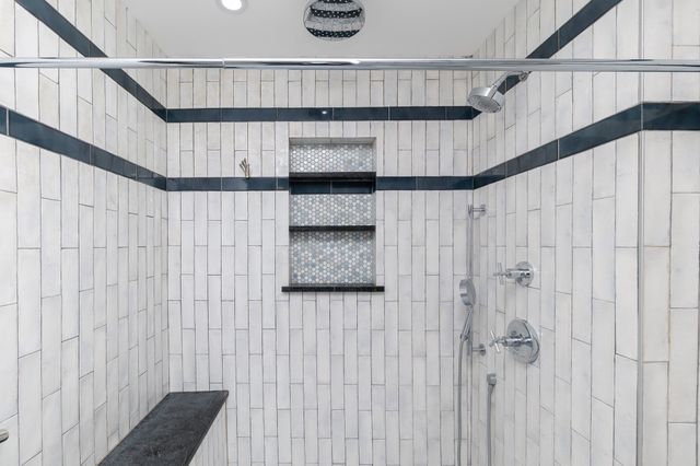 1 Seal Harbor 916, Winthrop, MA 02152