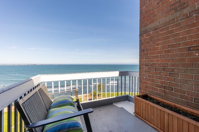 1 Seal Harbor 916, Winthrop, MA 02152