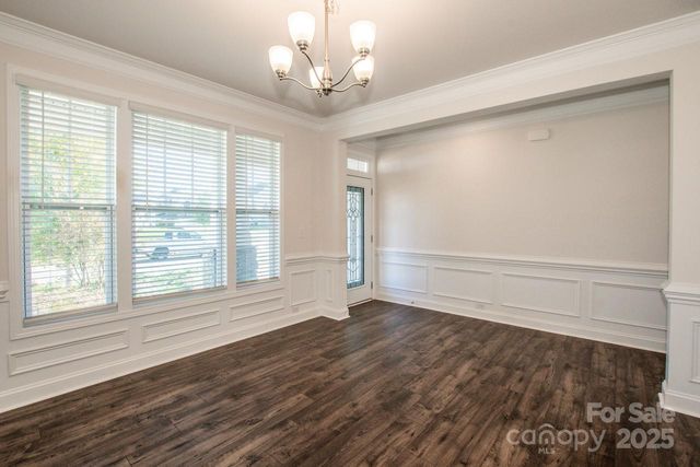 129 Candlelight Way, Mooresville, NC 28115