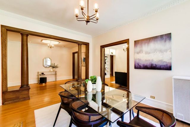 674 W IRVING PARK Road F6, Chicago, IL 60613