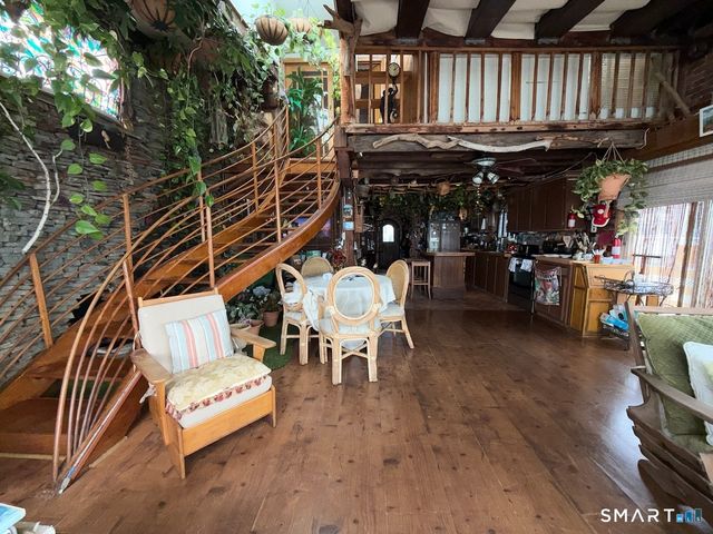 15 Shoreline Drive 15, Stratford, CT 06615