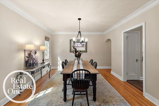 305 Moran Road, Grosse Pointe Farms, MI 48236