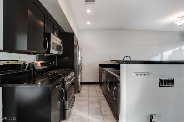 4565 Dean Martin Drive 102, Las Vegas, NV 89103