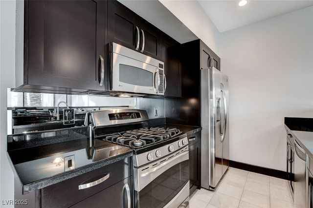 4565 Dean Martin Drive 102, Las Vegas, NV 89103