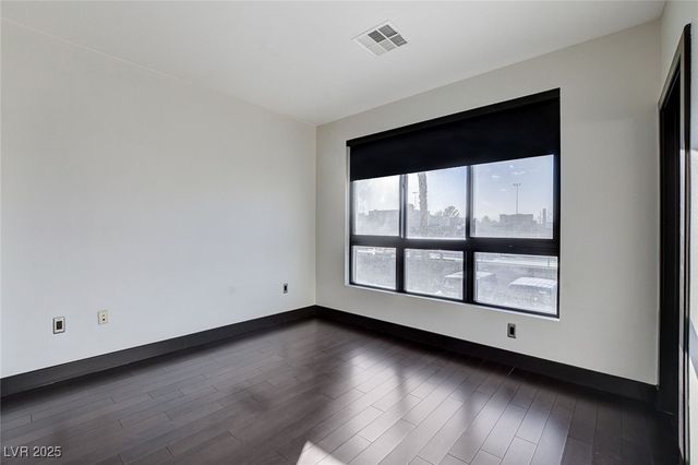 4565 Dean Martin Drive 102, Las Vegas, NV 89103