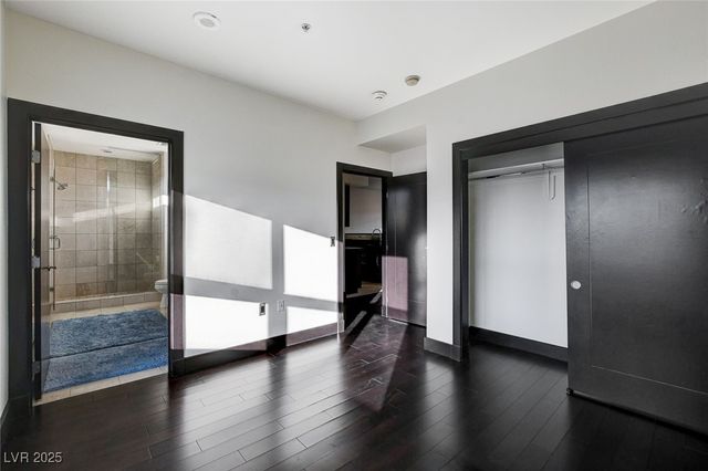 4565 Dean Martin Drive 102, Las Vegas, NV 89103